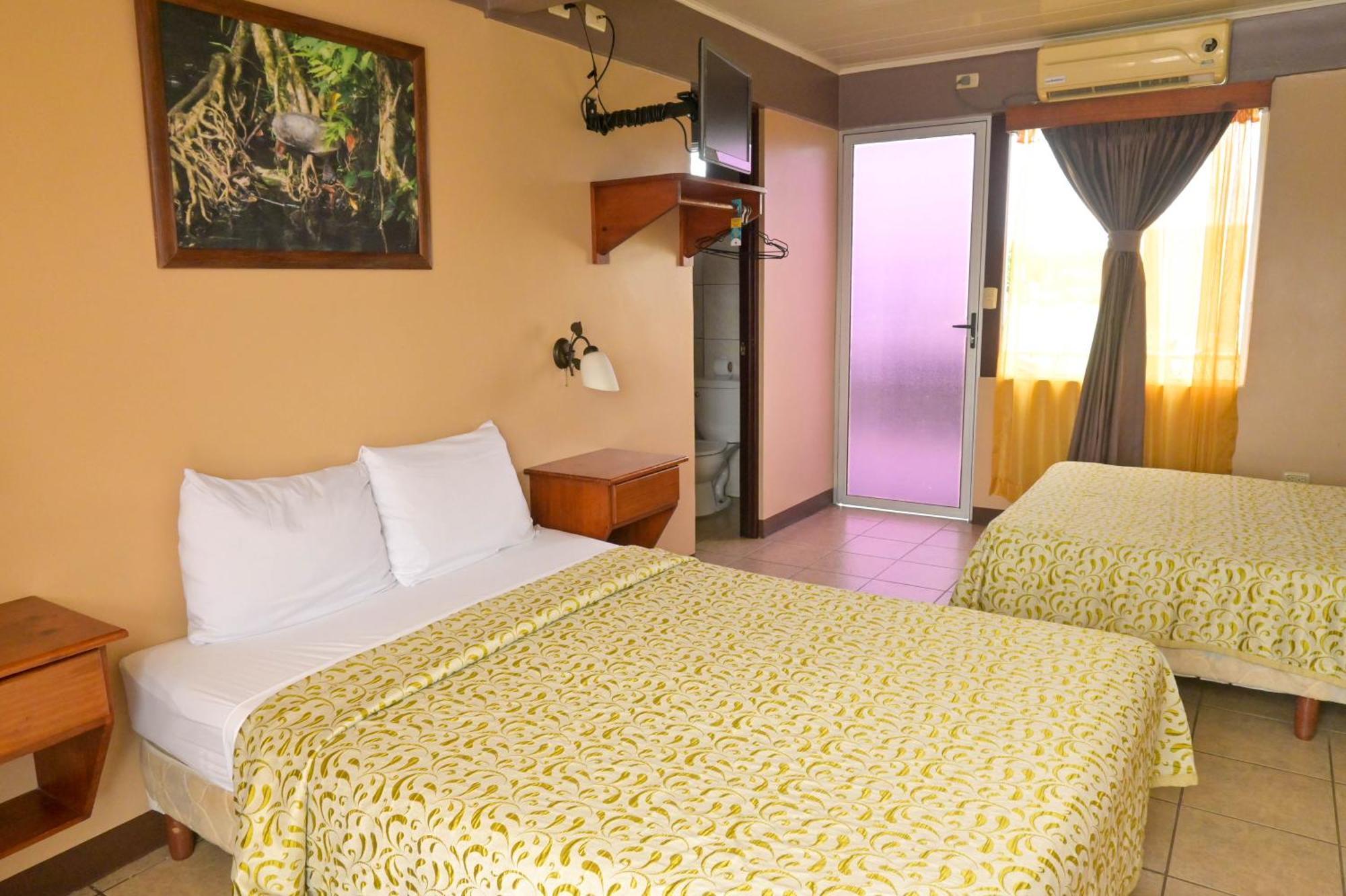 Hotel Las Colinas La Fortuna Ngoại thất bức ảnh