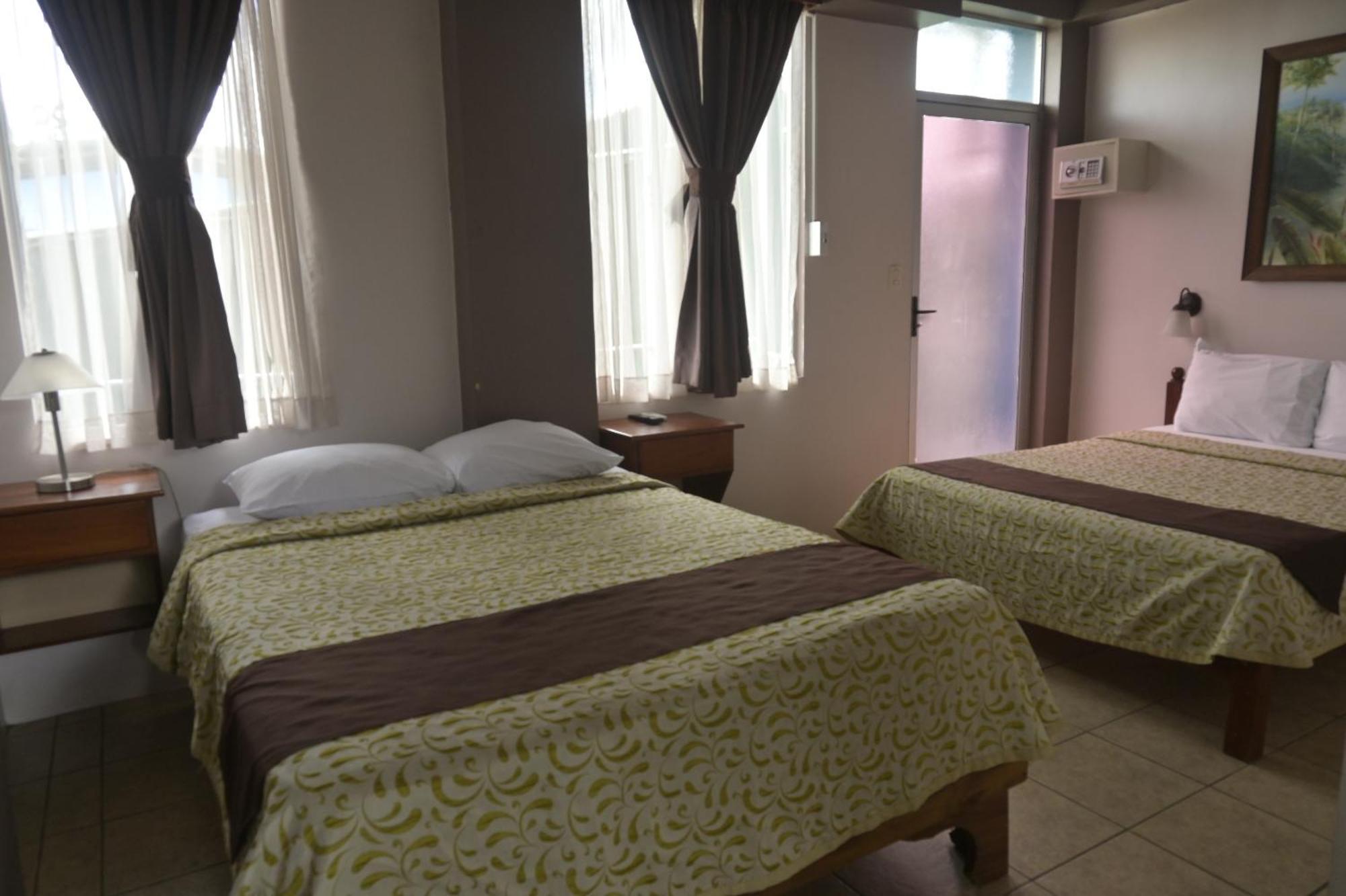 Hotel Las Colinas La Fortuna Ngoại thất bức ảnh