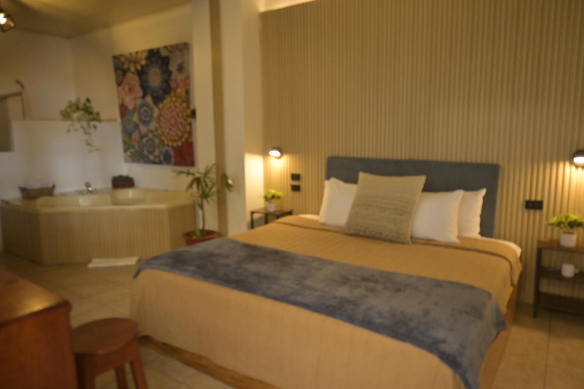 Hotel Las Colinas La Fortuna Ngoại thất bức ảnh